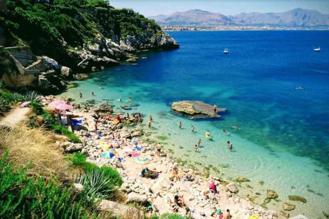 Plage de Frenchmen - Bagheria | Secret World Trip Planner