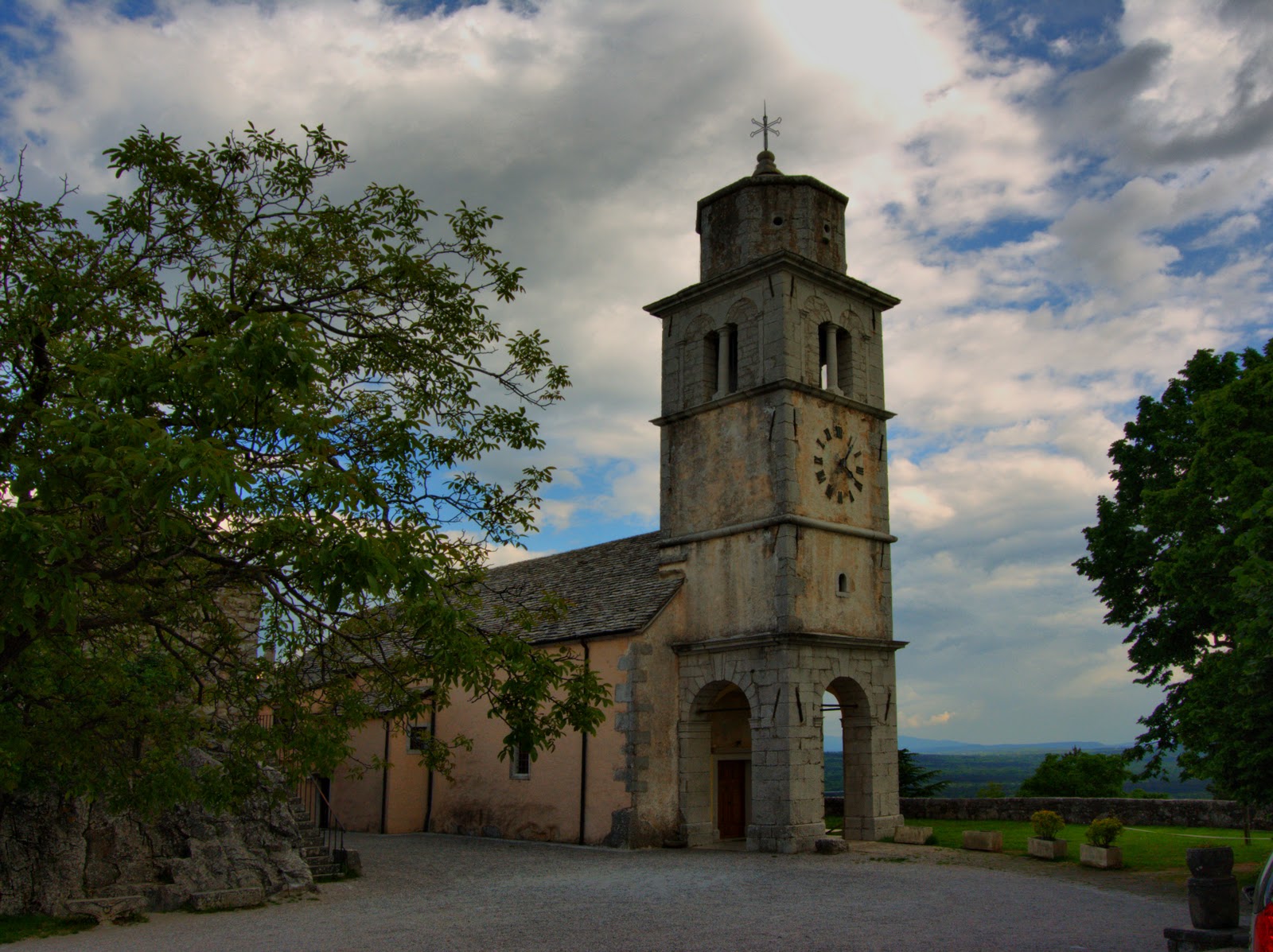 Svetište Monrupino - Col | Secret World Trip Planner