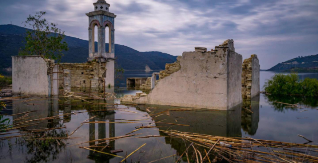 Η εποχιακή βύθιση της εκκλησίας του Αγίου Νικολάου στην Άλασσα - Alassa | Secret World Trip Planner