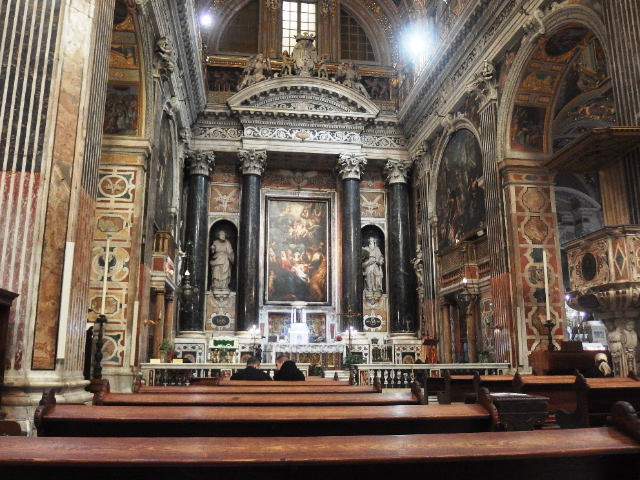 جیسس کا چرچ؛ - Chiesa dei Santi Ambrogio e Andrea | Secret World Trip Planner