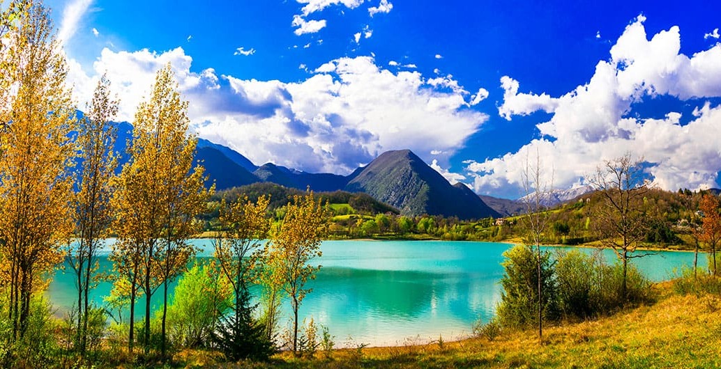 Danau Castel San Vincenzo Al Volturno - Lago di Castel San Vincenzo | Secret World Trip Planner