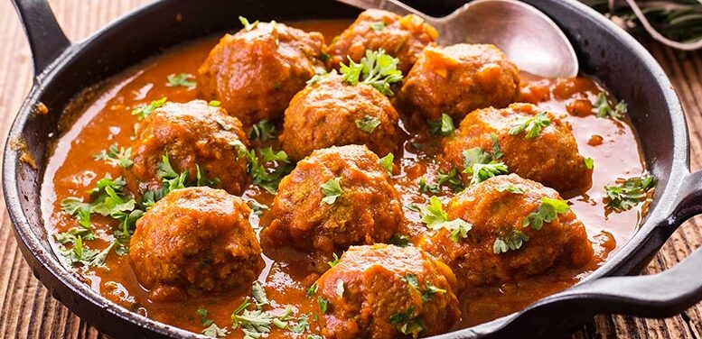 טאפאס קלאסי: אלבונדיגס, כדורי בשר ספרדיים - Granada | Secret World Trip Planner