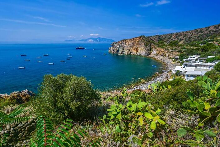 Panarea ir Aeolian salų žavesys - Isola di Panarea | Secret World Trip Planner