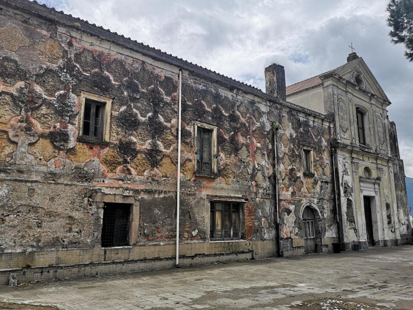 Opactwo Cystersów Santa Maria di Realvalier - Scafati | Secret World Trip Planner