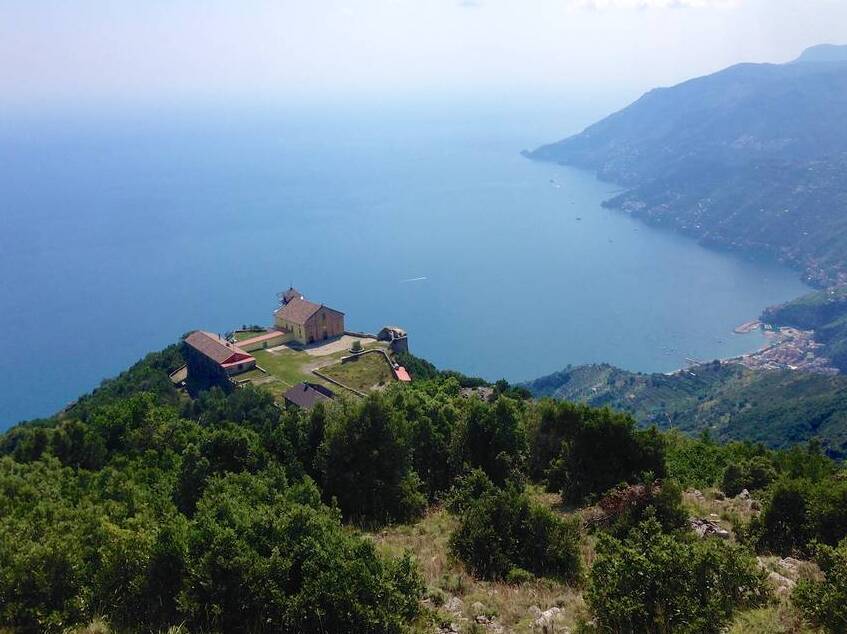 Santuário de Maria Santissima Avvocata - 84010 Maiori SA | Secret World Trip Planner