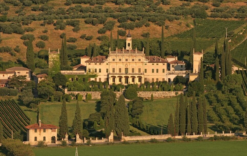 The majestic villa Alegri - Cuzzano | Secret World Trip Planner