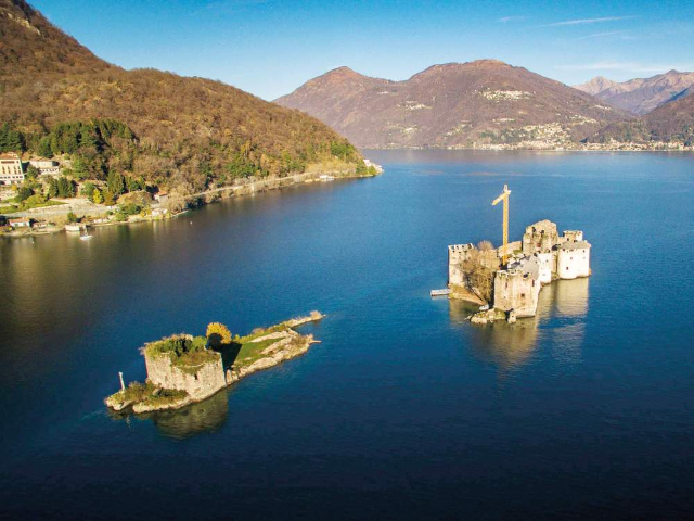 क्यानेरोको भिटालियाना किल्ला - Castelli di Cannero | Secret World Trip Planner