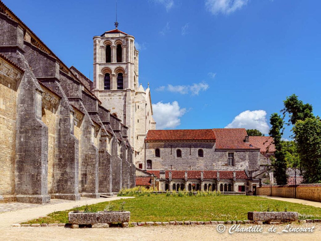 Базиліка Святої Марії Магдалини - Vézelay | Secret World Trip Planner