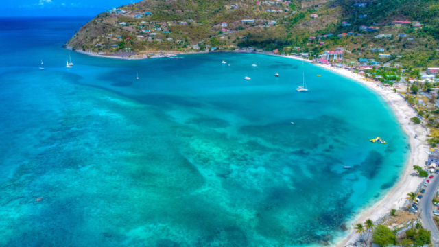 Bahía de Cane Garden - Cane Garden Bay | Secret World Trip Planner