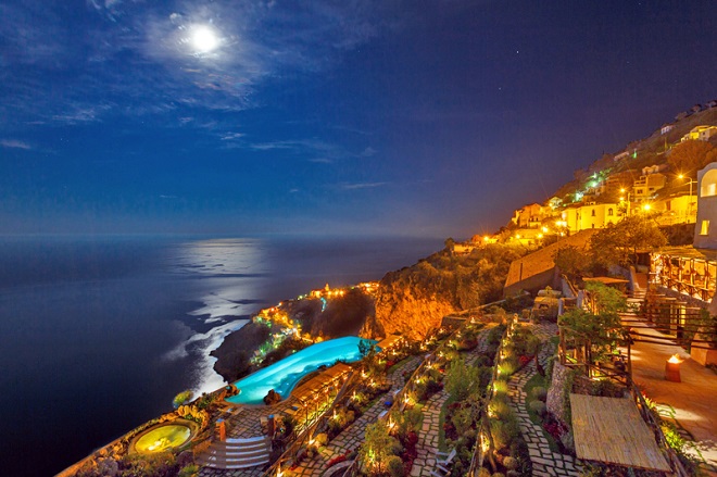 ਲੀਮਾ ਦੇ ਸੈਂਟਾਰੋਸਾ ਦਾ ਮੱਠ - Conca dei Marini | Secret World Trip Planner