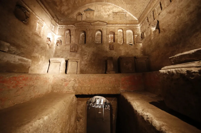 Hipoxeo dos Cristais - Napoli | Secret World Trip Planner