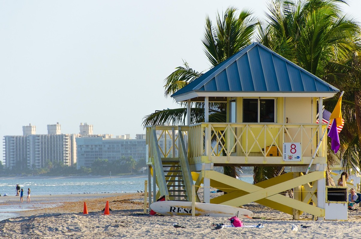 迈阿密皇冠上的宝石无疑是南海滩 - Miami Beach | Secret World Trip Planner