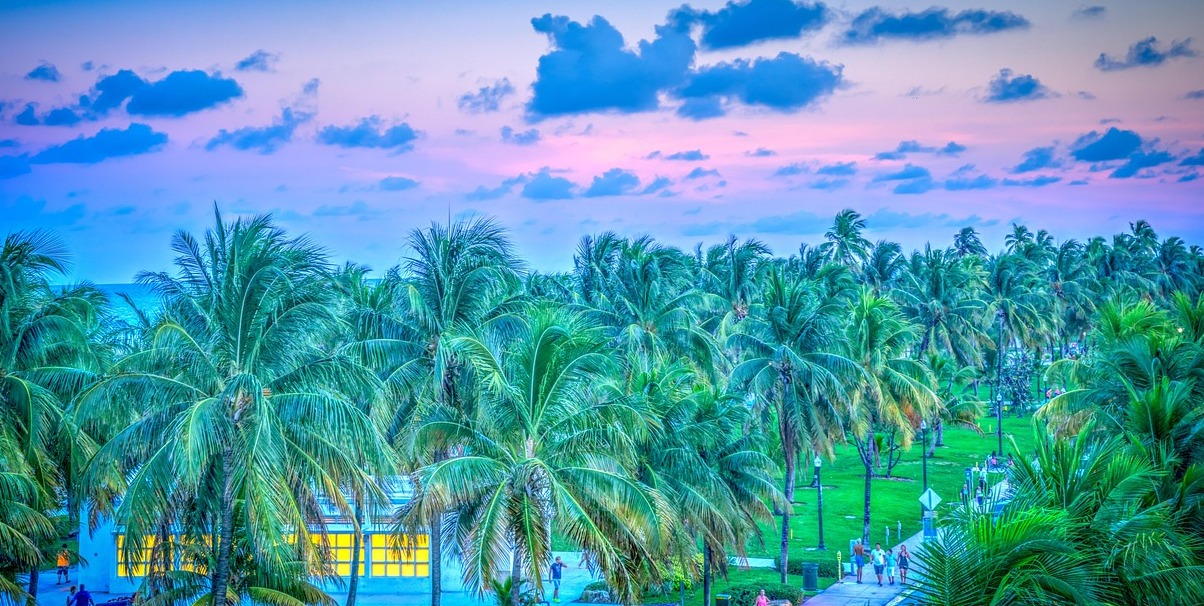 迈阿密皇冠上的宝石无疑是南海滩 - Miami Beach | Secret World Trip Planner