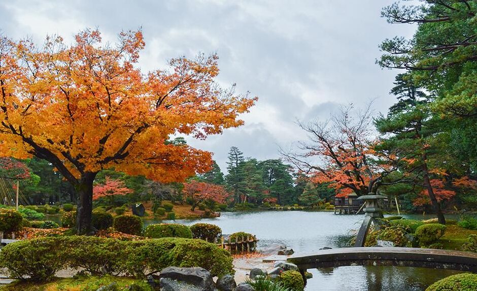Kenrokuen: uno dei più bei giardini paesaggistici del Giappone - Kanazawa | Secret World Trip Planner