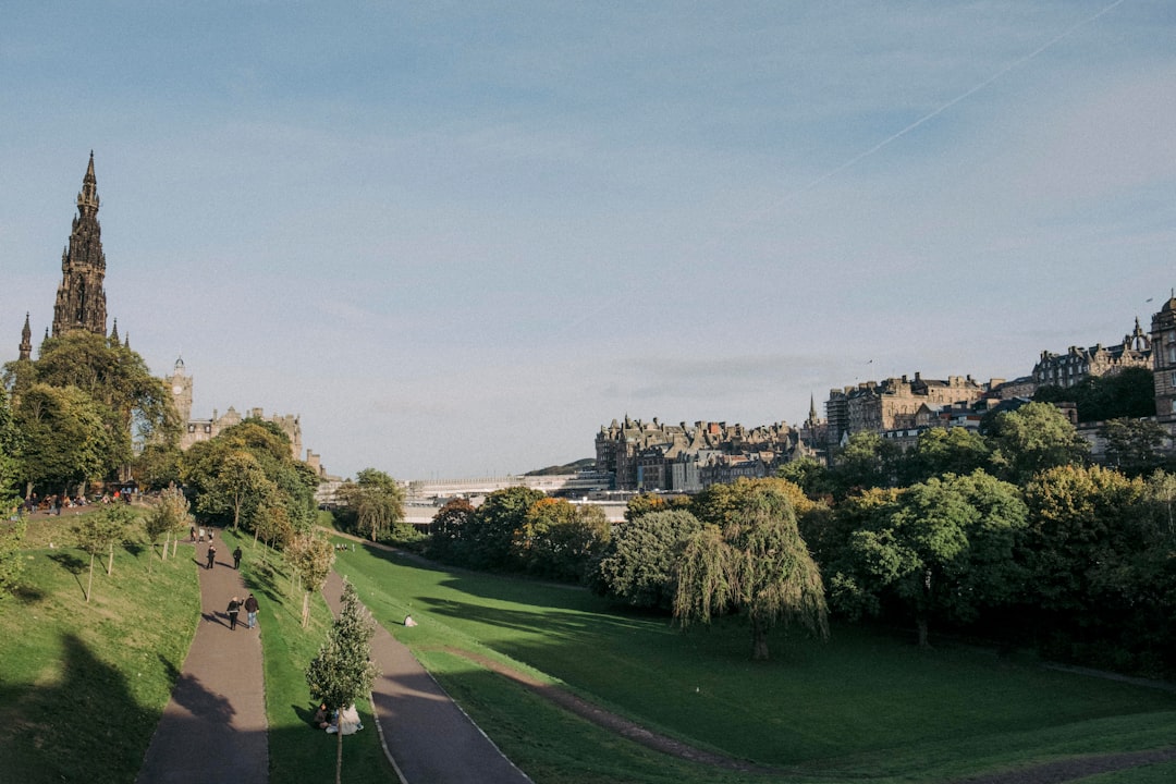 Da Queen Street gardens en Edimburgo - Queen St Gardens W | Secret World Trip Planner