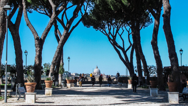 Laranja Lorategi Erroman - Roma | Secret World Trip Planner