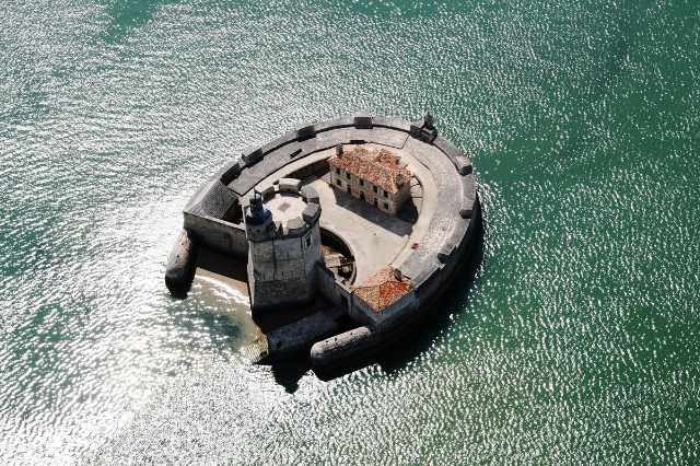 Forte Louvois - Bourcefranc-le-Chapus | Secret World Trip Planner