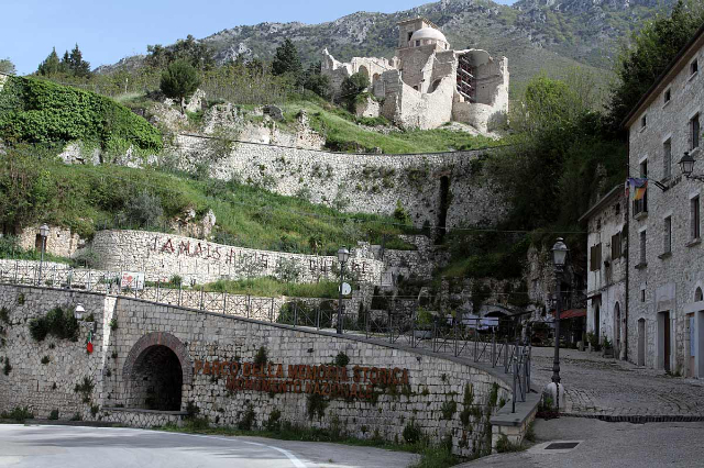 San Pietro Infine: A Historical Abandoned Village at the Crossroads - San Pietro Infine | Secret World Trip Planner