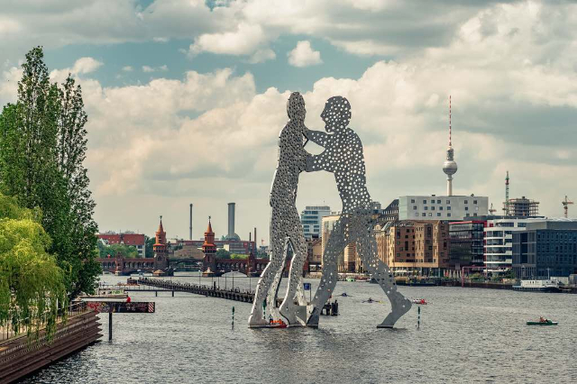 Die Molekülmänner - Berlin | Secret World Trip Planner