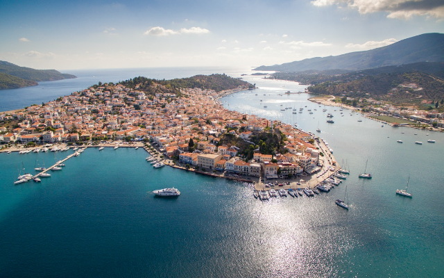 Øen Poros - Poros | Secret World Trip Planner