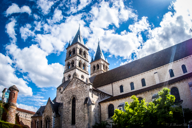 Catedrala Notre-Dame din Melun - Melun | Secret World Trip Planner