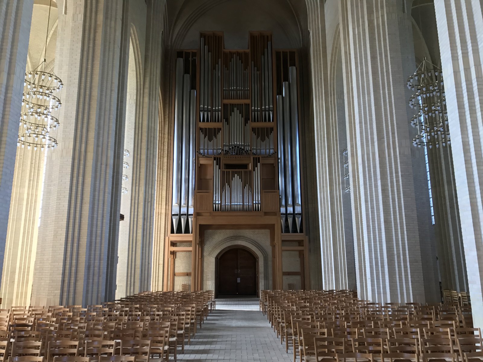 A Igreja de Grundtvig em Copenhaga - København | Secret World Trip Planner