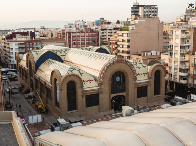 ਕੇਂਦਰੀ ਬਾਜ਼ਾਰ - Tarragona | Secret World Trip Planner