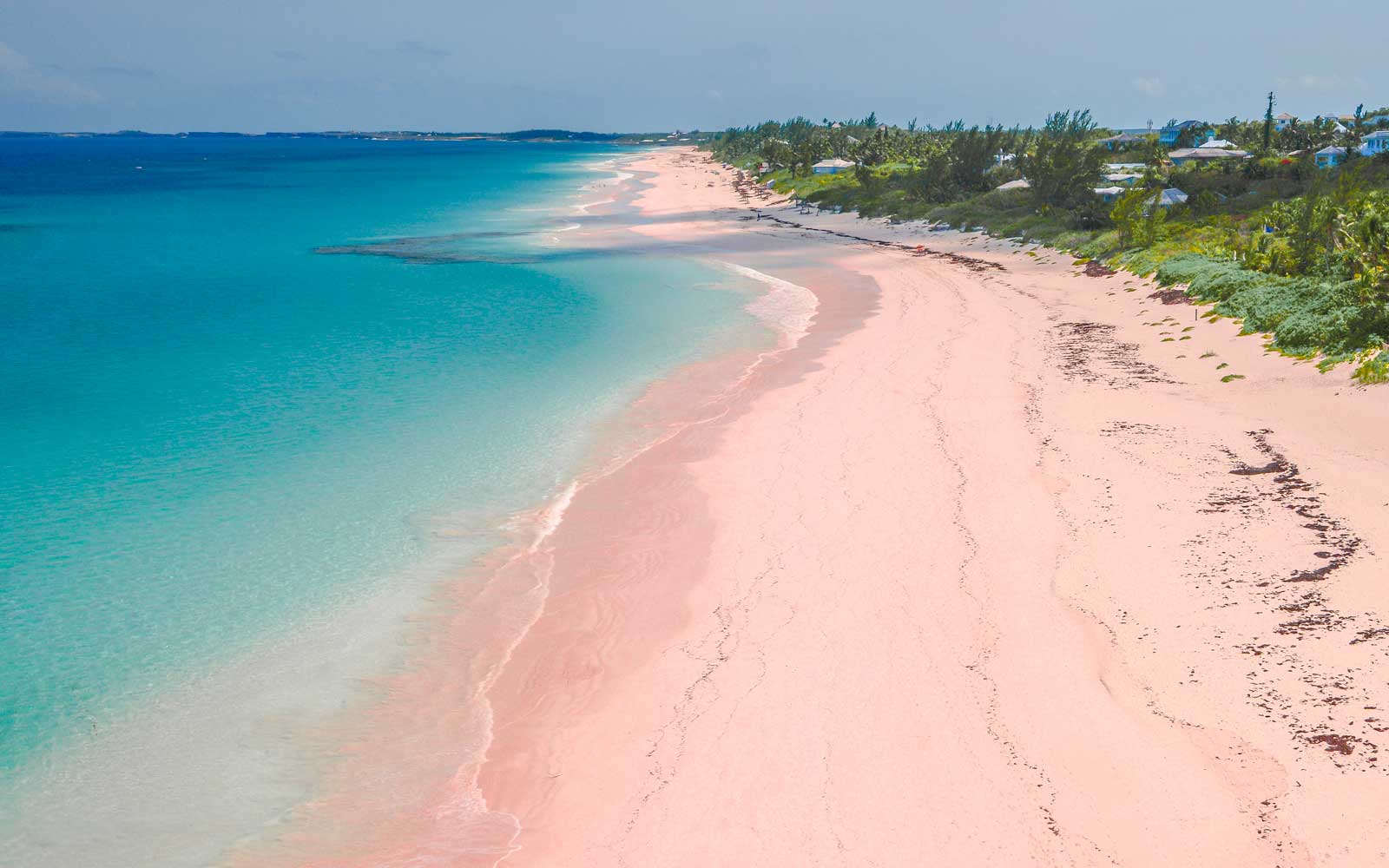 pink-sands-beach-secret-world