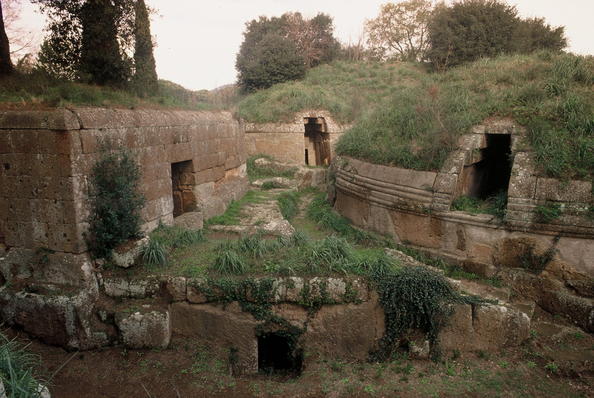 Necropolis Etruscan saka Sovana