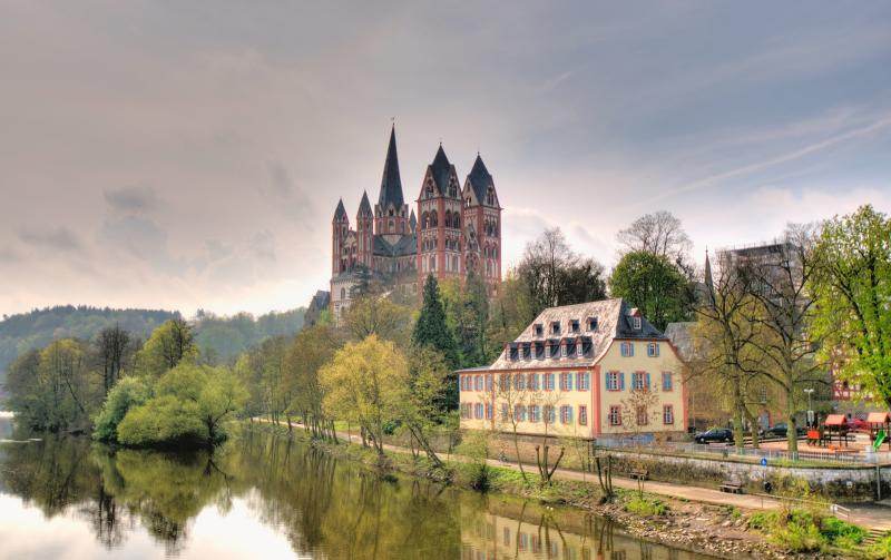 มหาวิหารลิมเบิร์ก