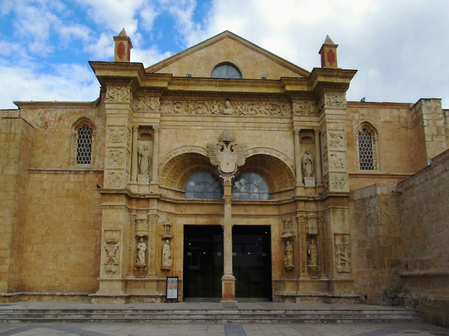 Catedral Primaz da América - Santo Domingo | Secret World Trip Planner