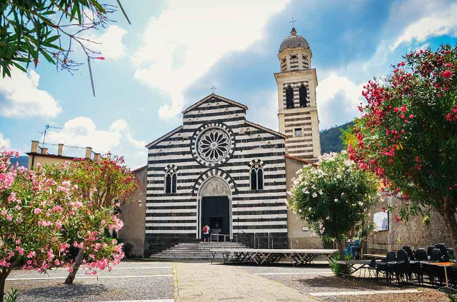 Gereja St. Andrew - Levanto | Secret World Trip Planner