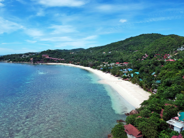 Main Yao -7km Long Beach - Tambon Ko Pha-ngan | Secret World Trip Planner