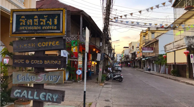 အမွေအနှစ်လမ်းလျှောက် - Tambon Ban Tai | Secret World Trip Planner