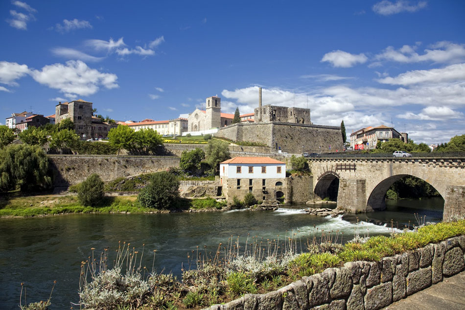 Барселуш,символ Португалии в мире... - Secret World