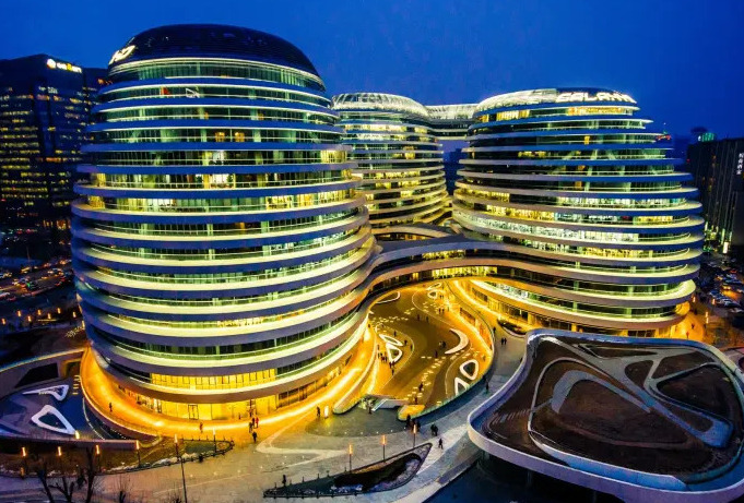 扎哈*哈迪德：银河SOHO在北京 - Dongcheng Qu | Secret World Trip Planner