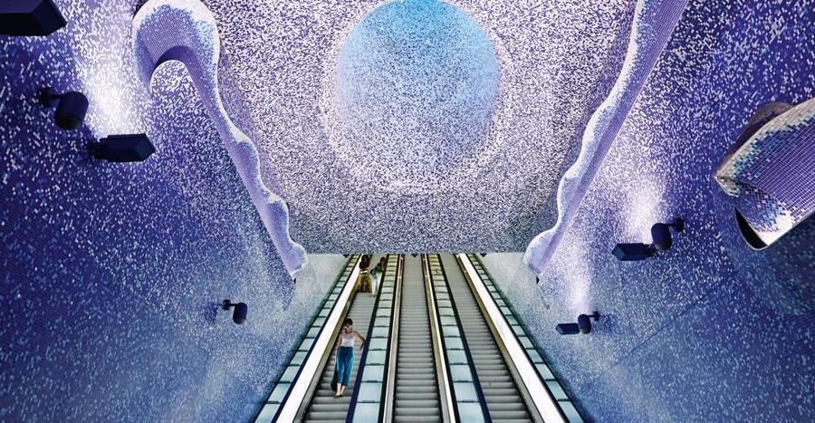 Tolède : le plus beau métro d'Europe - Napoli | Secret World Trip Planner