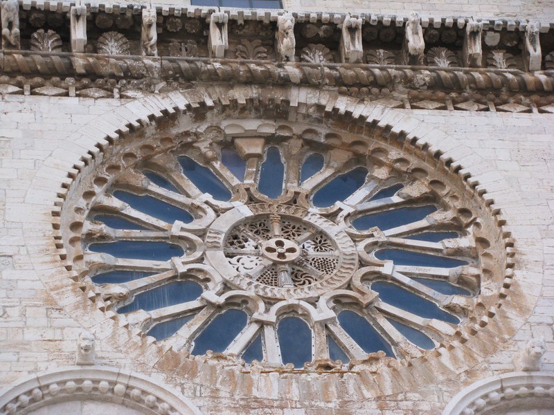 Domkirken i Trani - Trani | Secret World Trip Planner