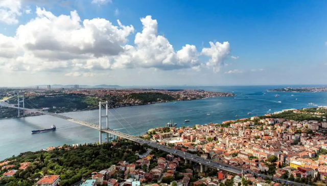 Một hành trình trên eo biển Bosphorus - Reşadiye Cd. İstanbul Deniz Otobüsleri İskelesi No:730 | Secret World Trip Planner