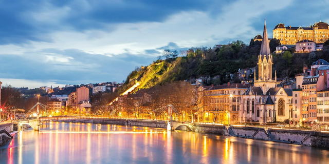 Lyon, kiire põgenemine Pariisist! - Lione | Secret World Trip Planner