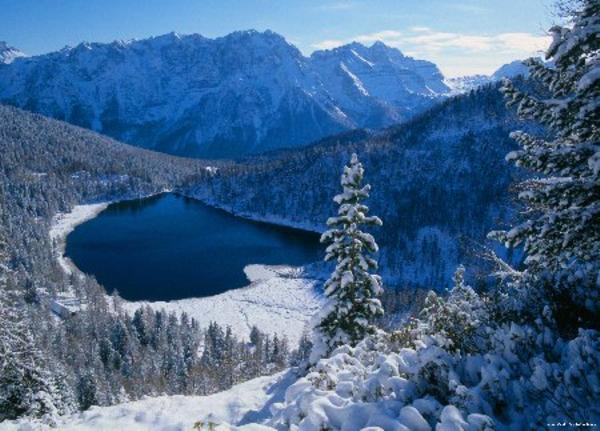 Malghette Lake