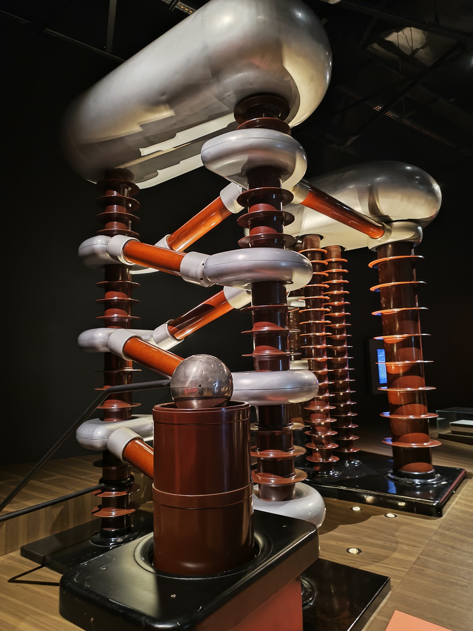 El Musée des Confluences a Lió - Lyon | Secret World Trip Planner