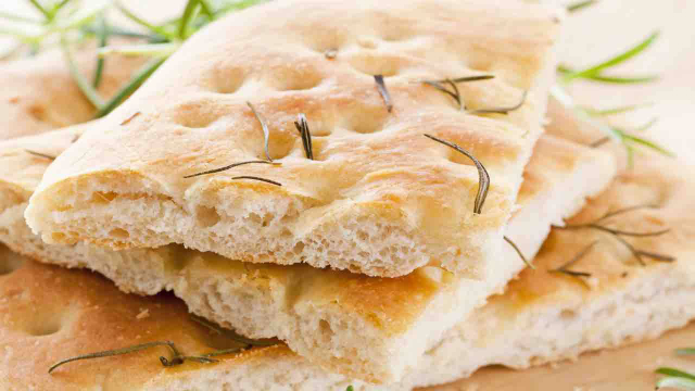 Genovska focaccia - Genova | Secret World Trip Planner