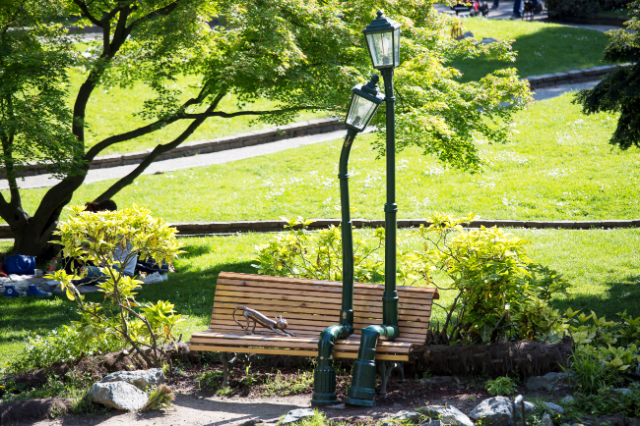 Dua tiang lampu bercinta - Torino | Secret World Trip Planner