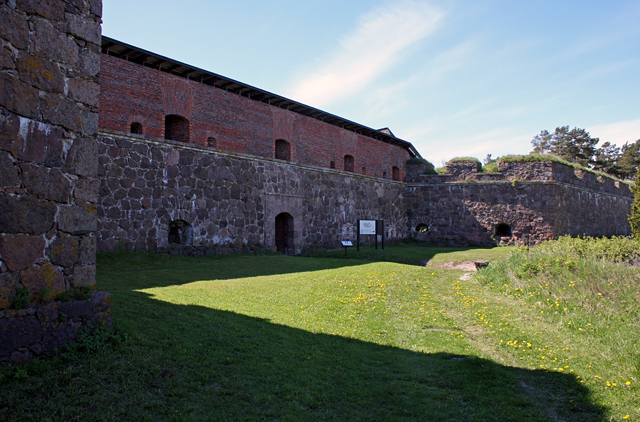 Svartholma sea fortress