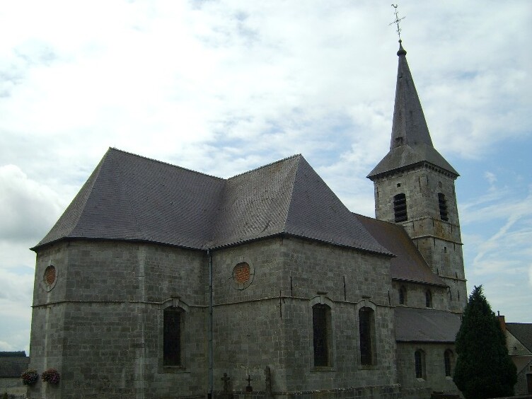 圣兰伯特教堂 - Beaumont | Secret World Trip Planner