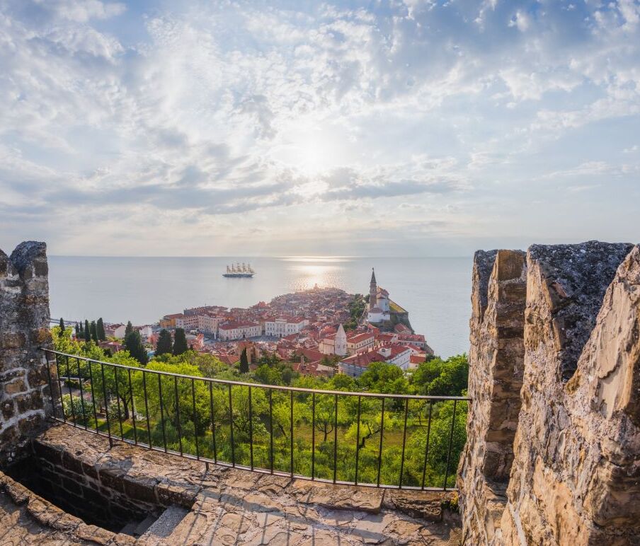 Les parets de Piran s'esmenta ja en el segle vii, un període en el que serien - Obzidna ulica | Secret World Trip Planner