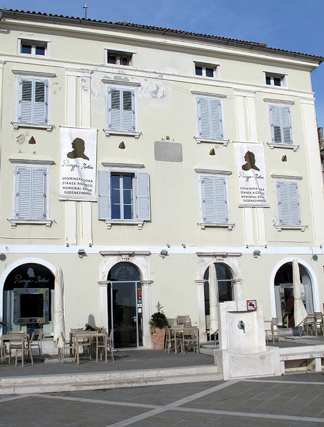 Casa de Tartini - Cankarjevo nabrežje 3 | Secret World Trip Planner