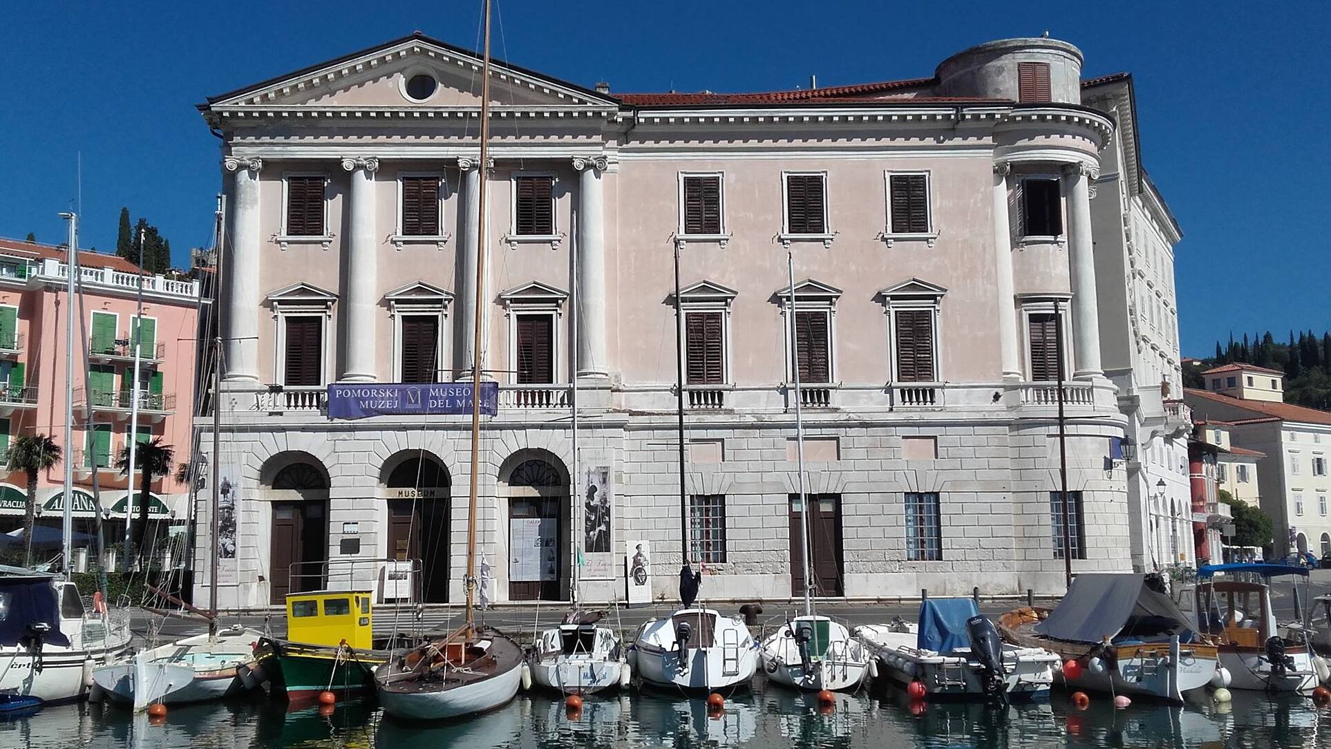 El Museu de la Mar de Piran - Cankarjevo nabrežje 3 | Secret World Trip Planner