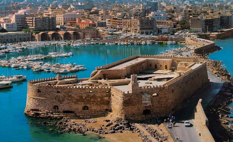 Heraklion, historia y modernidad en Creta - Herakleio | Secret World Trip Planner